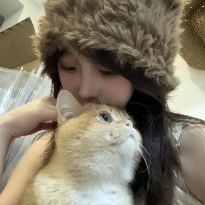 她不知道那些鸟的名字